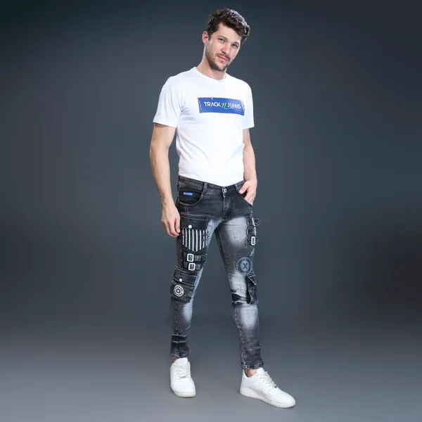 Black_Cotton_Blend_Slim_Fit_Jeans_For_Men_With_Diagonal_Pocket