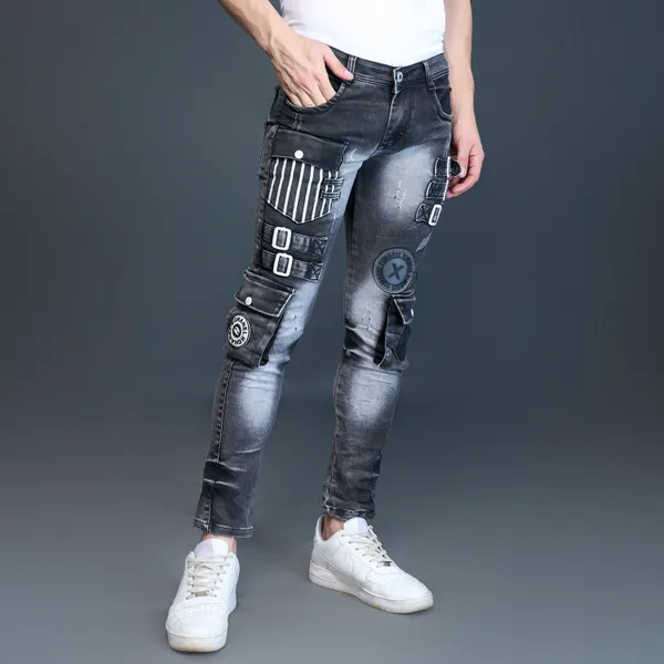 Black_Cotton_Blend_Slim_Fit_Jeans_For_Men_With_Diagonal_Pocket