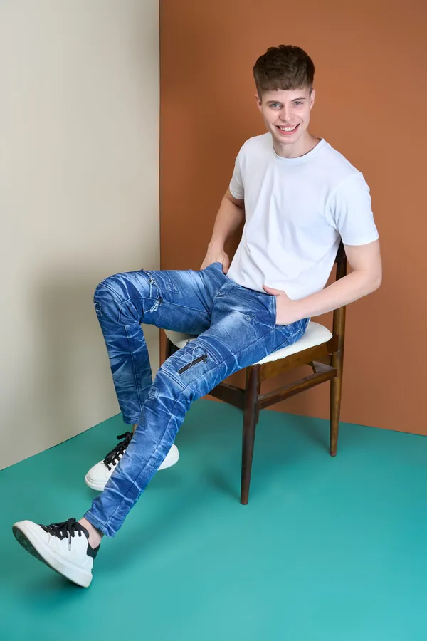 Dark_Blue_Cotton_Blend_Slim_Fit_Jeans_For_Men_With_Diagonal_Pocket