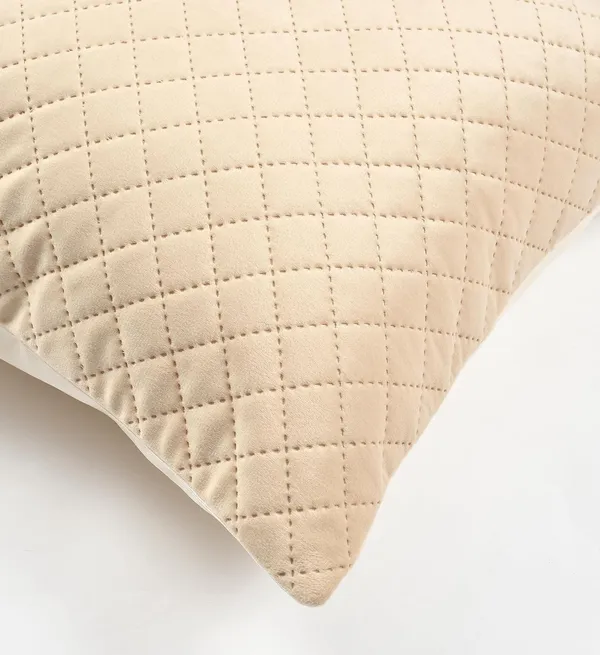 Set_Of_5_Cream_Quilted_Velvet_Decorative_Cushion_Covers_Soft_Throw_Pillow_Cases_For_Sofa_Couch_And_Bed