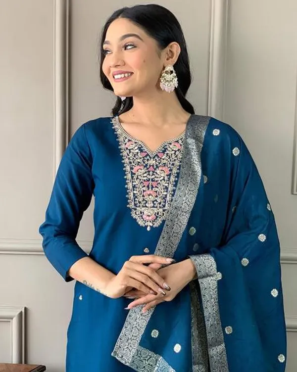 Blue_Chanderi_Embroidery_Kurta_Pant_Set_For_Women