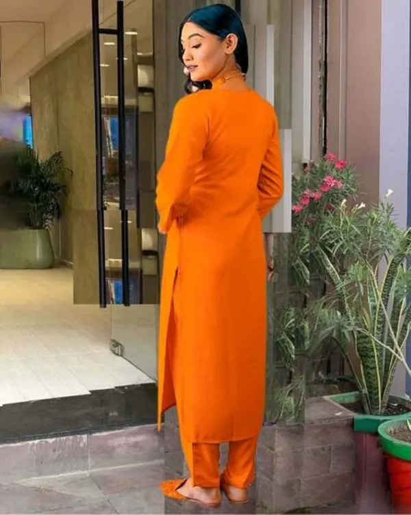 Orange_Embroide_Viscose_Chanderi_Fabric_Straight_Kurta_Pant_And_Dupatta_Set