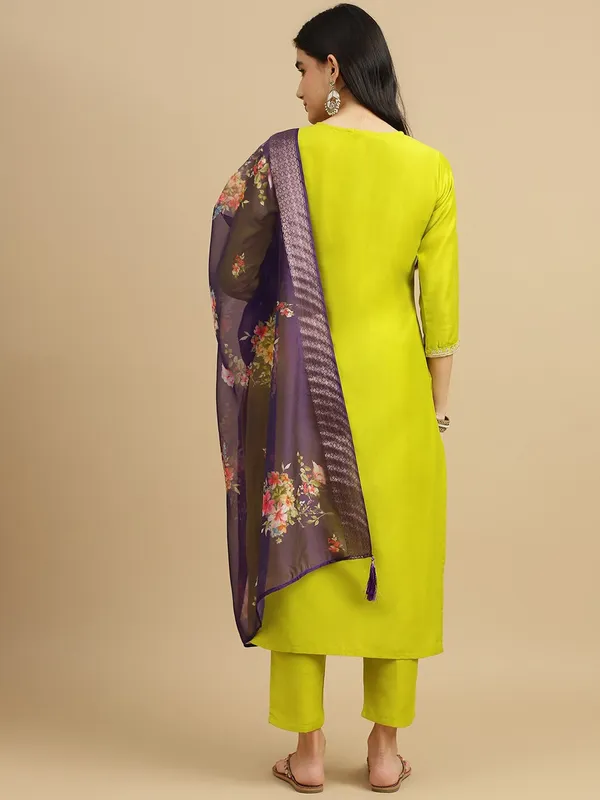 Green_Chinon_Embroide_Straight_Kurta_With_Pant_And_Printed_Dupatta_Set_For_Women