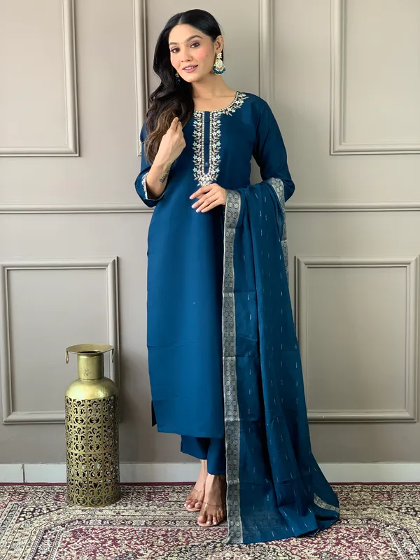 Blue_Chanderi_Silk_Embroide_Kurta_Pant_Dupatta_Set