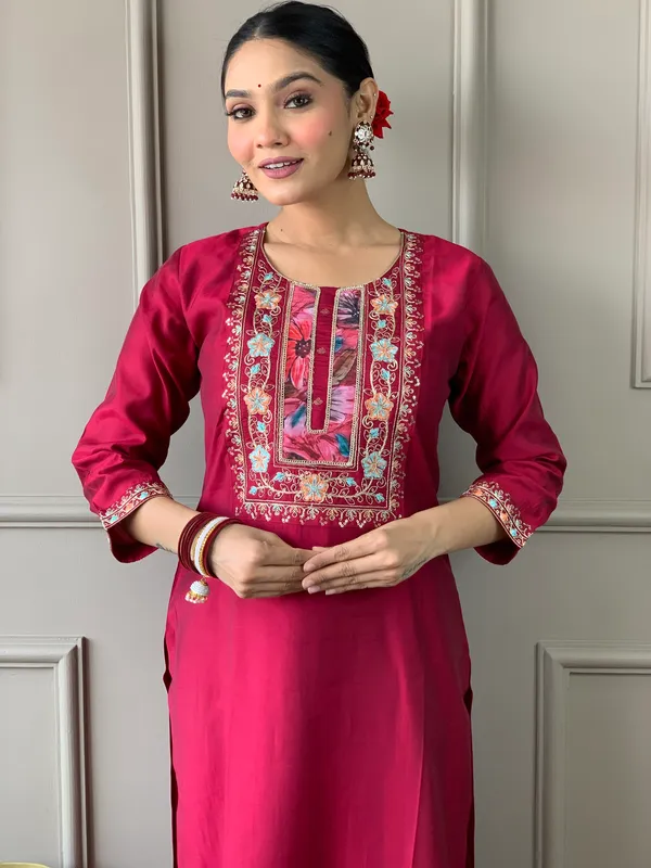 Red_Chanderi_Silk_Embroidery_Kurta_Pant_Set_For_Women