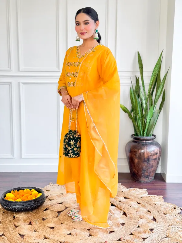 Yellow_Chanderi_Silk_Fabric_Work_Straight_Cut_Kurta_Pant_And_Dupatta_Set
