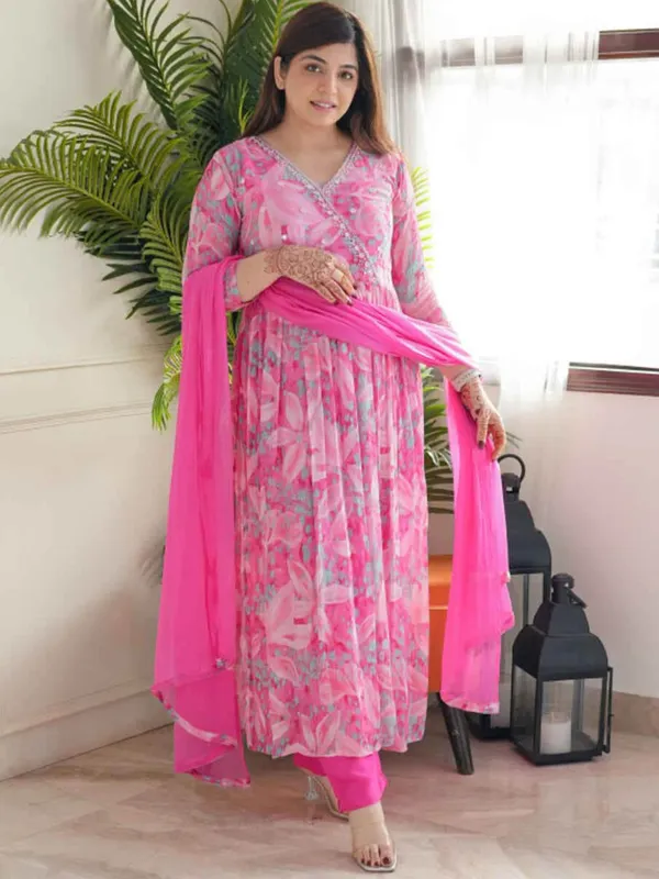 Pink_Georgette_Printed_Embroide_Kurta_Pant_Dupatta_Set