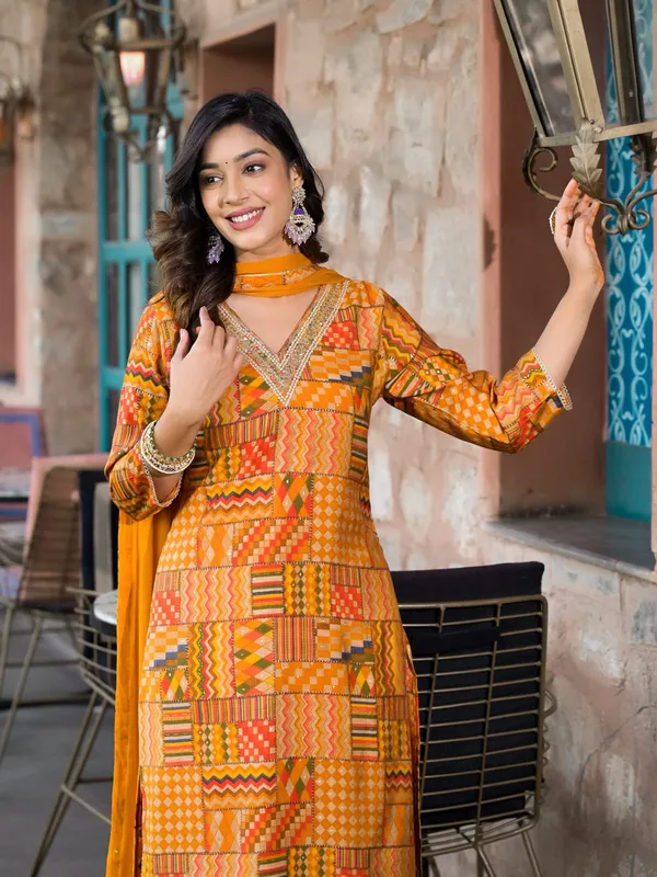 Orange_Chanderi_Silk_Printed_Embroide_Kurta_Pant_Dupatta_Set