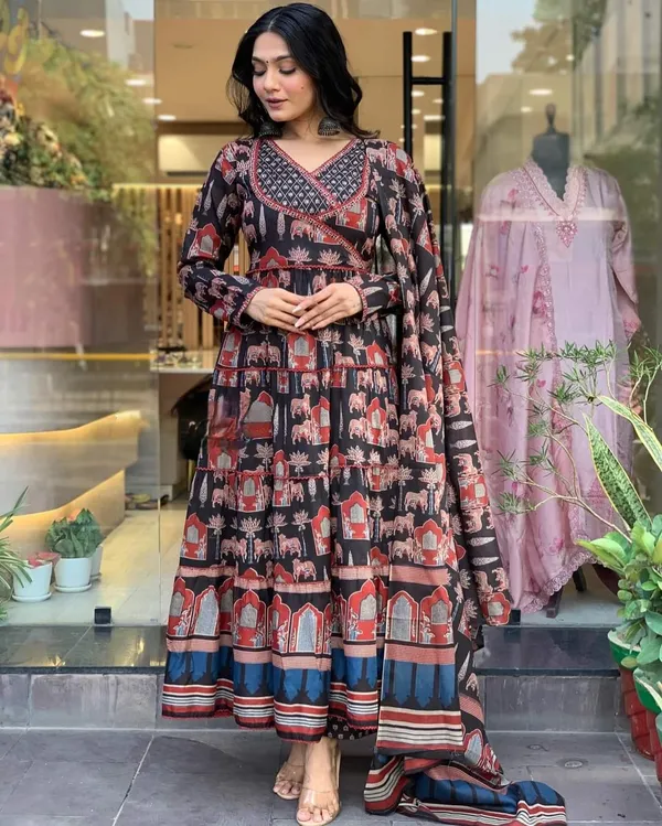 Black_Cotton_Fabric_Printed_Work_Straight_Cut_Kurta_Pant_And_Dupatta_Set
