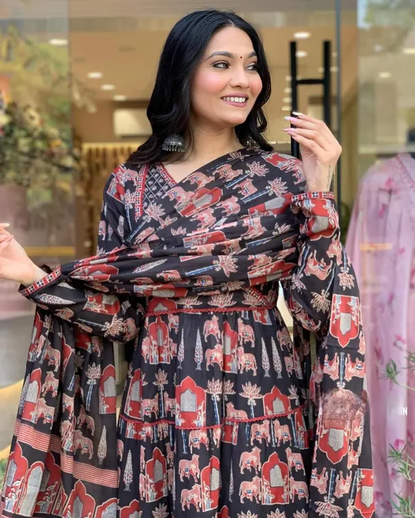 Black_Cotton_Fabric_Printed_Work_Straight_Cut_Kurta_Pant_And_Dupatta_Set