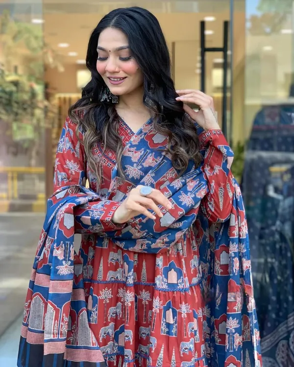 Red_Cotton_Fabric_Printed_Work_Straight_Cut_Kurta_Pant_And_Dupatta_Set
