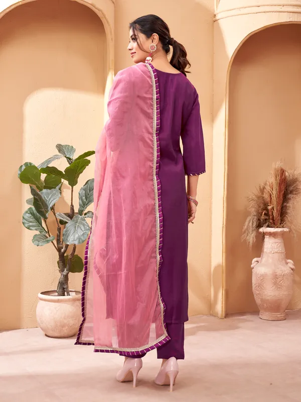 Purple_Beautiful_Silk_Embroide_Kurta_Pant_Dupatta_Set