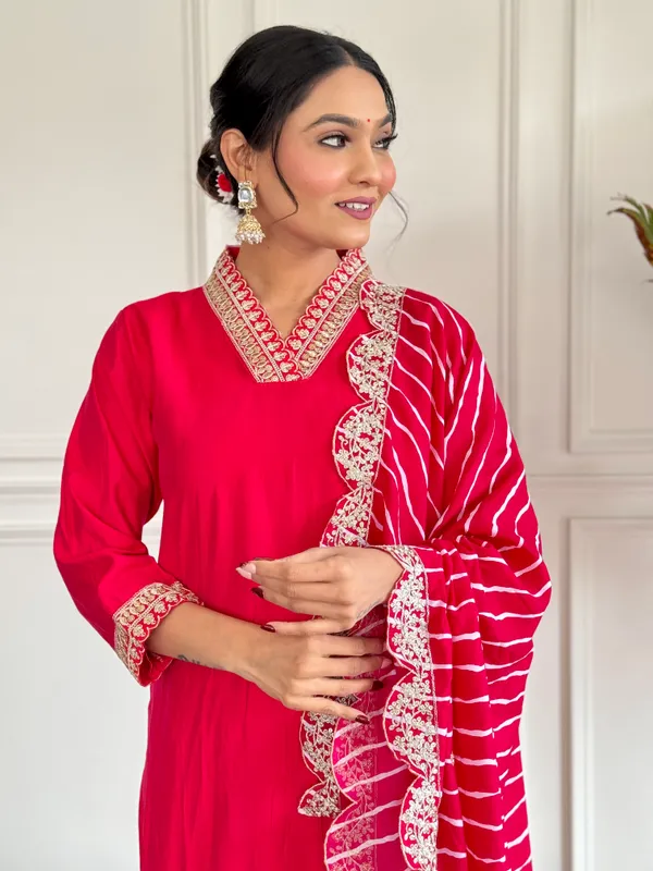 Red_Chanderi_Silk_Embroidery_Kurta_Pant_Set_For_Women