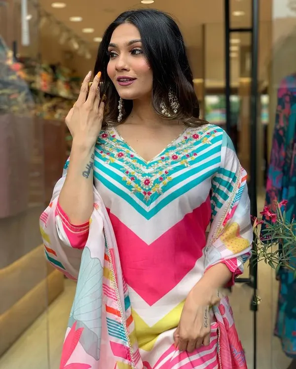 Pink_Printed_Viscose_Fabric_Straight_Kurta_Pant_And_Dupatta_Set