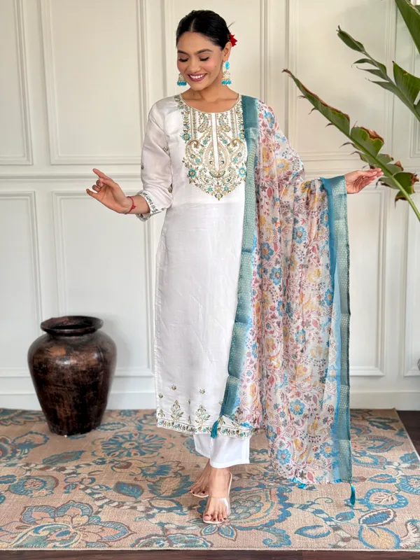 White_Chanderi_Viscose_Kalamkari_Printed_Straight_Kurta_With_Pant_And_Printed_Dupatta_Set