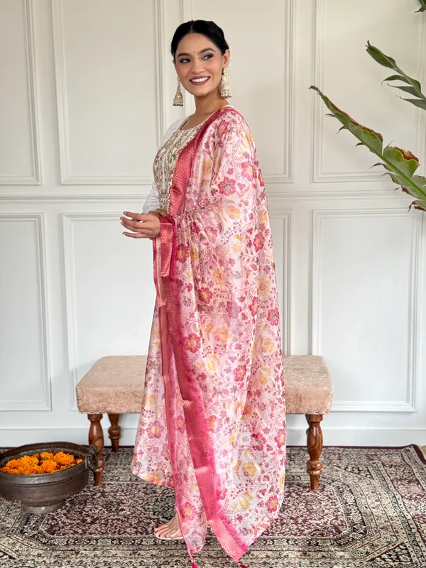 White_Chanderi_Viscose_Kalamkari_Printed_Straight_Kurta_With_Pant_And_Printed_Dupatta_Set