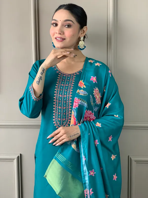 Blue_Chanderi_Cotton_Embroidery_Kurta_Pant_Set_For_Women