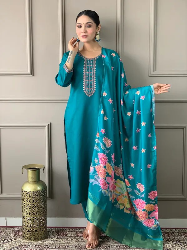 Blue_Chanderi_Cotton_Embroidery_Kurta_Pant_Set_For_Women