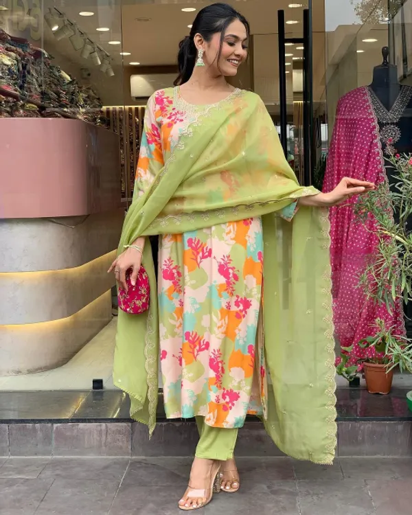 Multicolour_Beautiful_Silk_Embroide_Kurta_Pant_Dupatta_Set