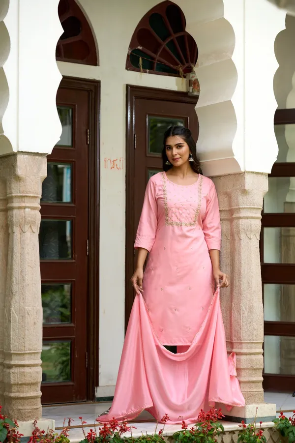 Pink_Rayon_Slub_Fabric_Embroidery_Kurta_Pant_Set_For_Women