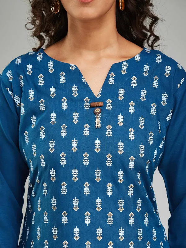 Blue_Fabric_Khari_Printed_Work_Kurta_Pant_And_Dupatta_Set