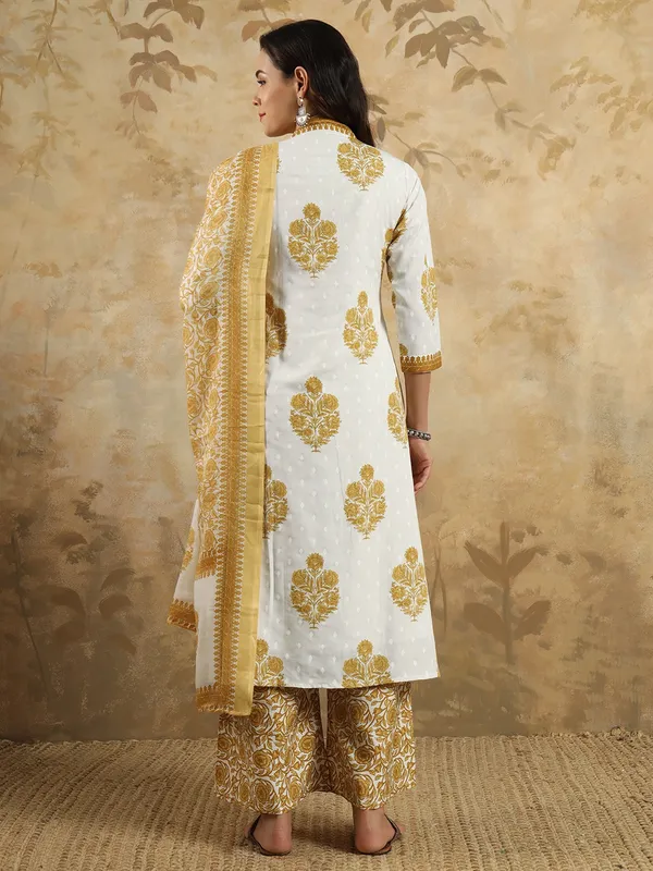 Mustard_Cotton_Blend_Fabric_Printed_Work_Straight_Cut_Kurta_Pant_And_Dupatta_Set