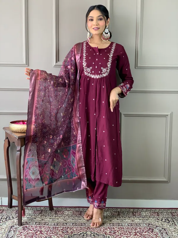 Wine_Embroide_Viscose_Chanderi_Fabric_Straight_Kurta_Pant_And_Dupatta_Set