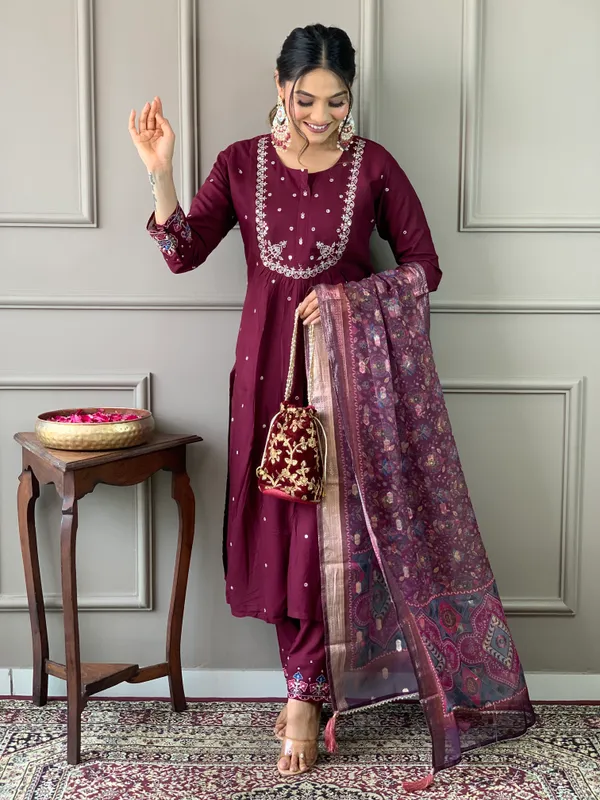 Wine_Embroide_Viscose_Chanderi_Fabric_Straight_Kurta_Pant_And_Dupatta_Set