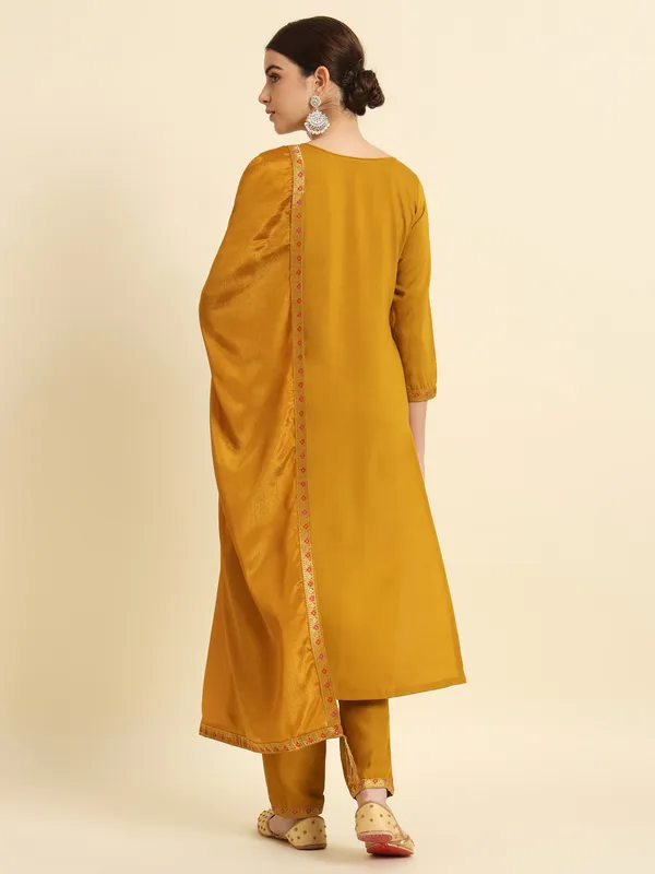 Mustard_Silk_Set_Embroidery_Kurta_Pant_Set_For_Women