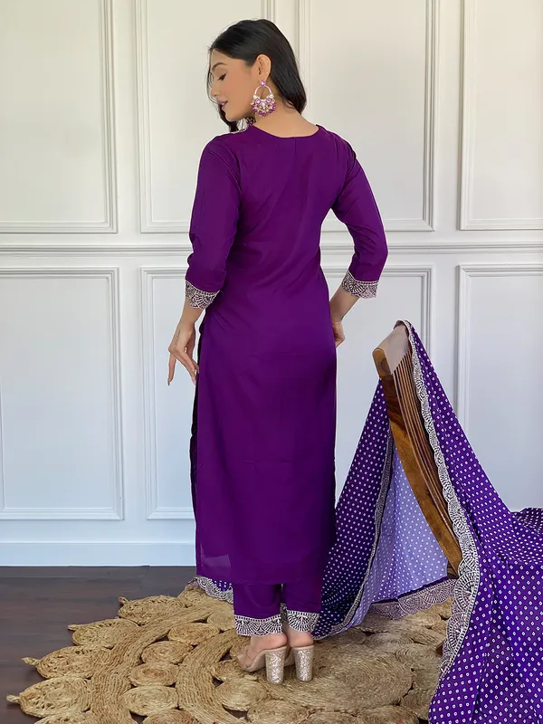 Purple_Embroide_Viscose_Fabric_Straight_Kurta_Pant_And_Dupatta_Set