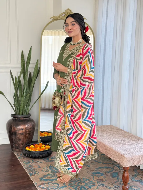 Pista_Embroide_Viscose_Kurta_Pant_And_Dupatta_Set