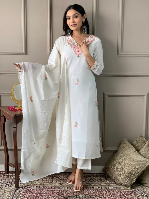 White_Pure_Cotton_Fabric_Thread_Work_Kurta_Set_For_Women