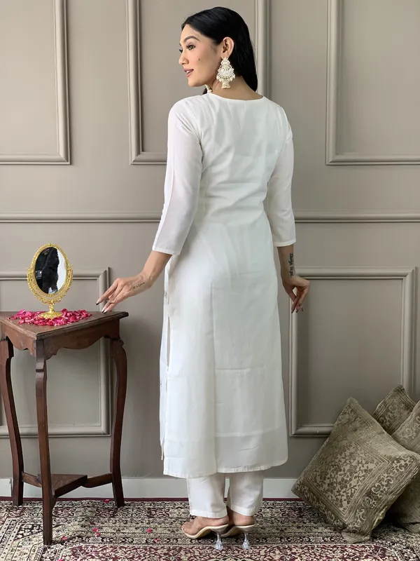 White_Embroide_Viscose_Blend_Fabric_Straight_Kurta_Pant_And_Dupatta_Set