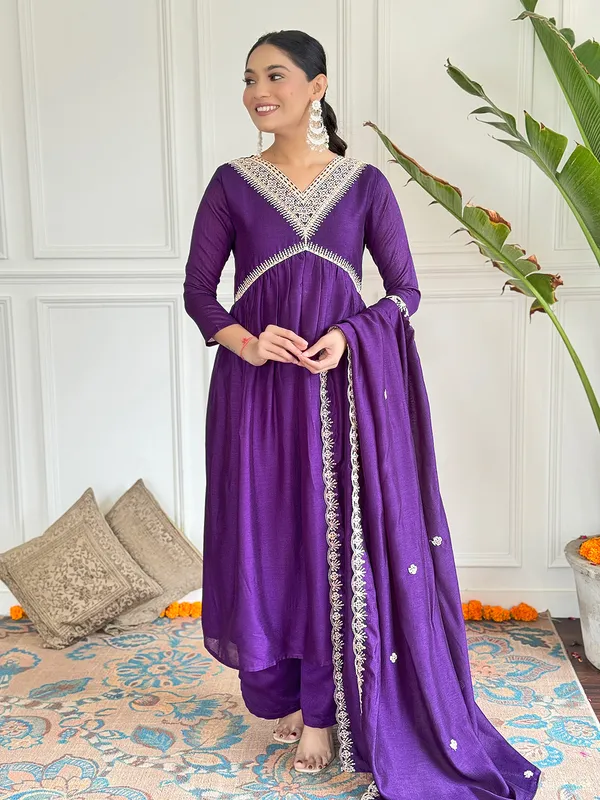 Purple_Embroide_Vichitra_Silk_Fabric_Straight_Kurta_Pant_And_Dupatta_Set