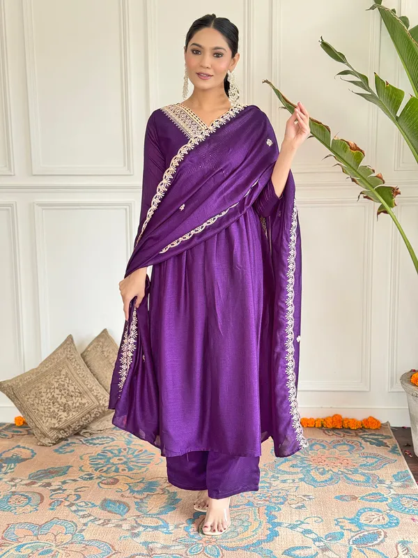 Purple_Embroide_Vichitra_Silk_Fabric_Straight_Kurta_Pant_And_Dupatta_Set
