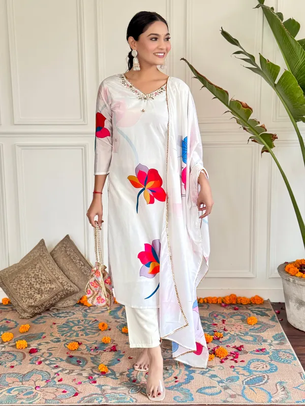 White_French_Crepe_Printed_Kurta_Pant_Set_For_Women