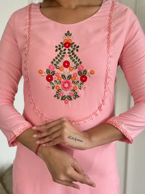Peach_Thread_Work_Fabric_Straight_Kurta_Pant_And_Dupatta_Set