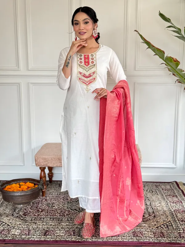 White_Embroide_Viscose_Blend_Fabric_Straight_Kurta_Pant_And_Dupatta_Set