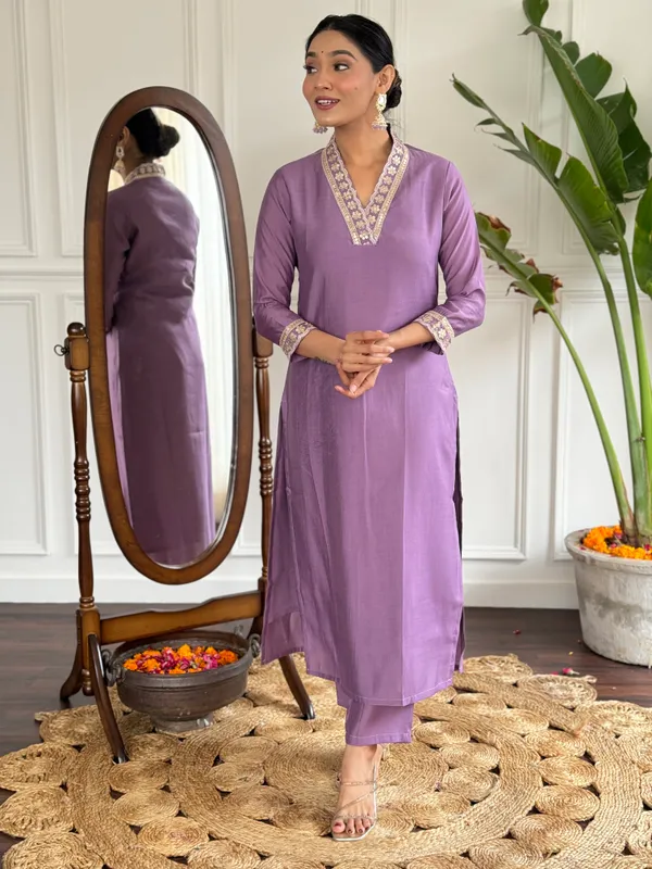 Purple_Viscose_Silk_Fabric_Work_Straight_Cut_Kurta_Pant_And_Dupatta_Set