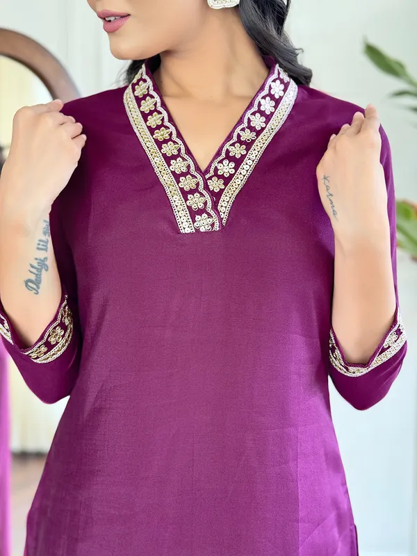 Maroon_Viscose_Silk_Fabric_Work_Straight_Cut_Kurta_Pant_And_Dupatta_Set