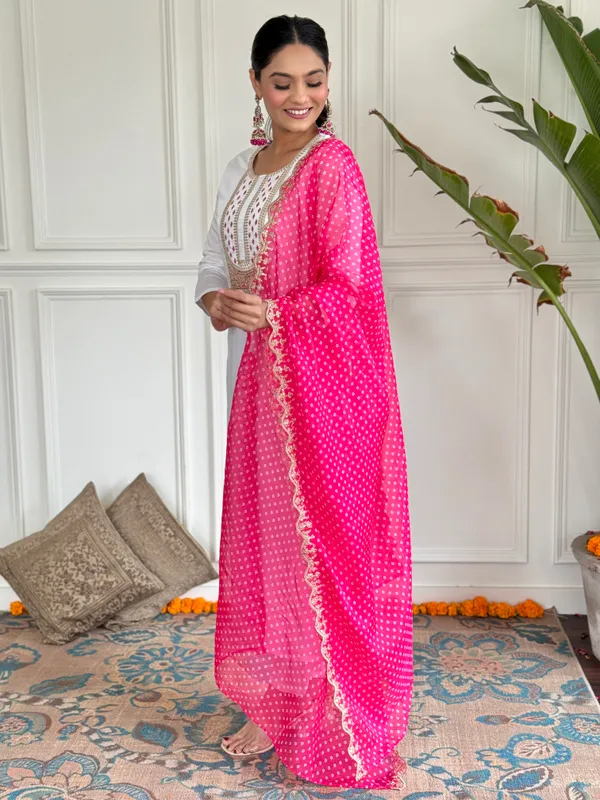 White_Viscose_Rayon_Embroidery_Kurta_Pant_Set_For_Women