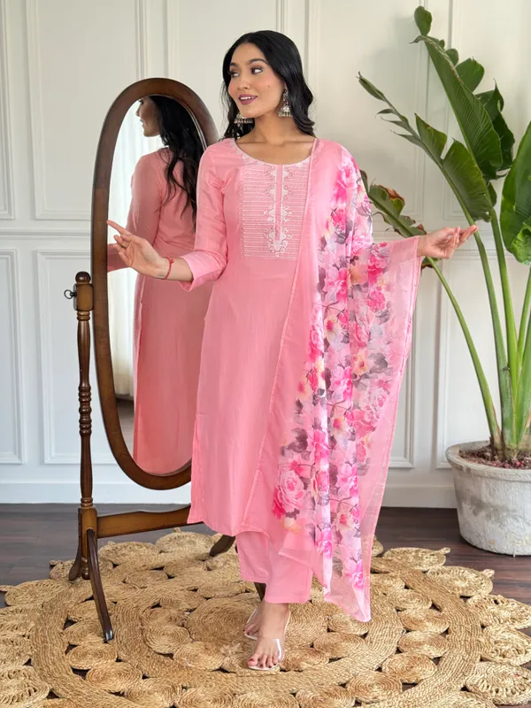 Pink_Slub_Fabric_Straight_Kurta_Pant_And_Dupatta_Set