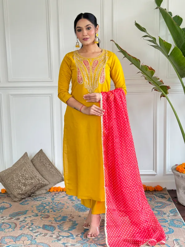 Mustard_Embroide_Chanderi_Fabric_Straight_Kurta_Pant_And_Dupatta_Set