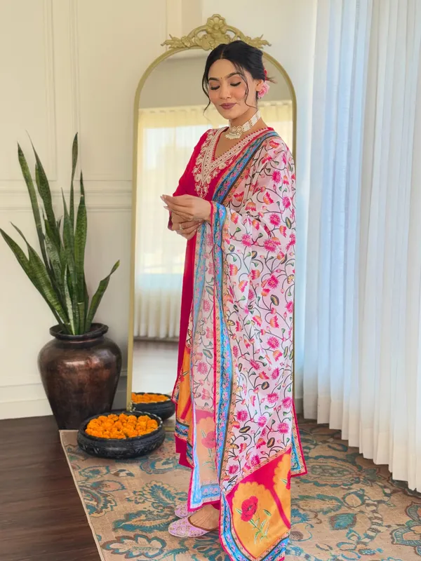 Red_Thread_Work_Fabric_Straight_Kurta_Pant_And_Dupatta_Set