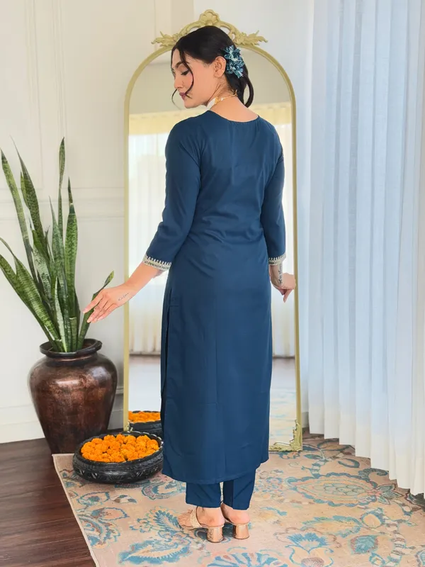 Dark_Blue_Embroide_Work_Fabric_Straight_Kurta_Pant_And_Dupatta_Set