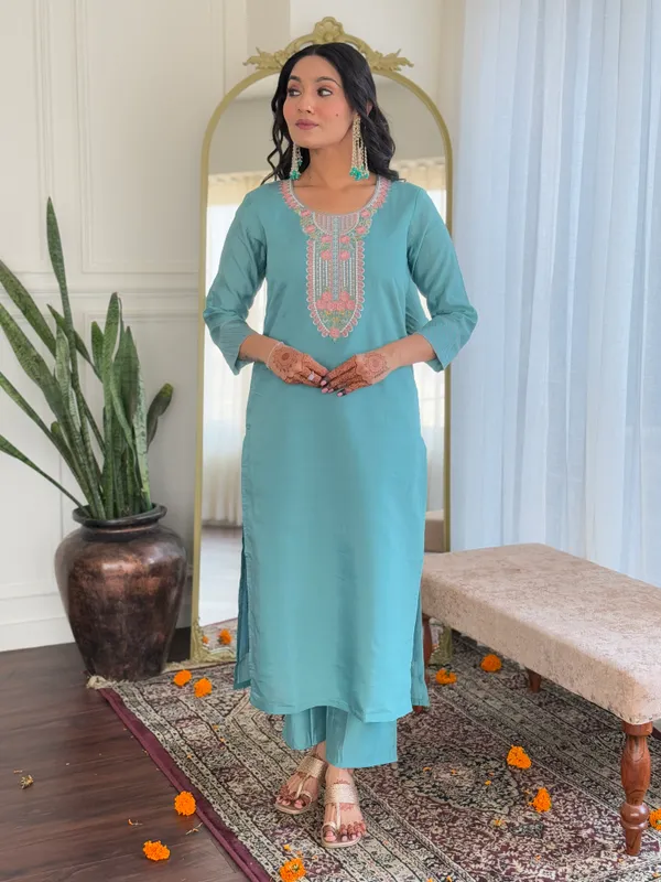 Sky_Blue_Thread_Work_Chanderi_Fabric_Straight_Kurta_Pant_And_Dupatta_Set