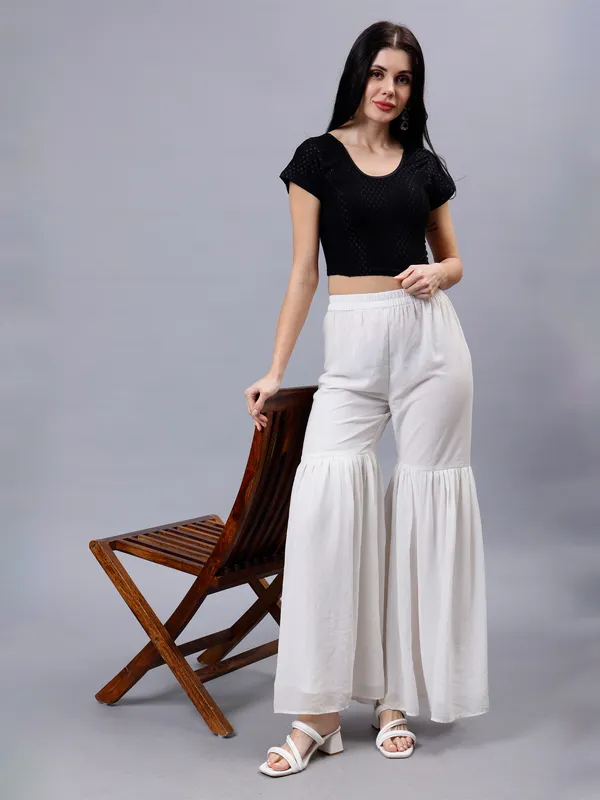 Black_Plus_Size_Short_Sleeve_Blouse_For_Women