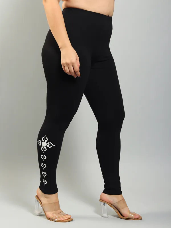 Black_Solid_Plus_Size_Ankle_Length_Ethnic_Wear_Legging_For_Women