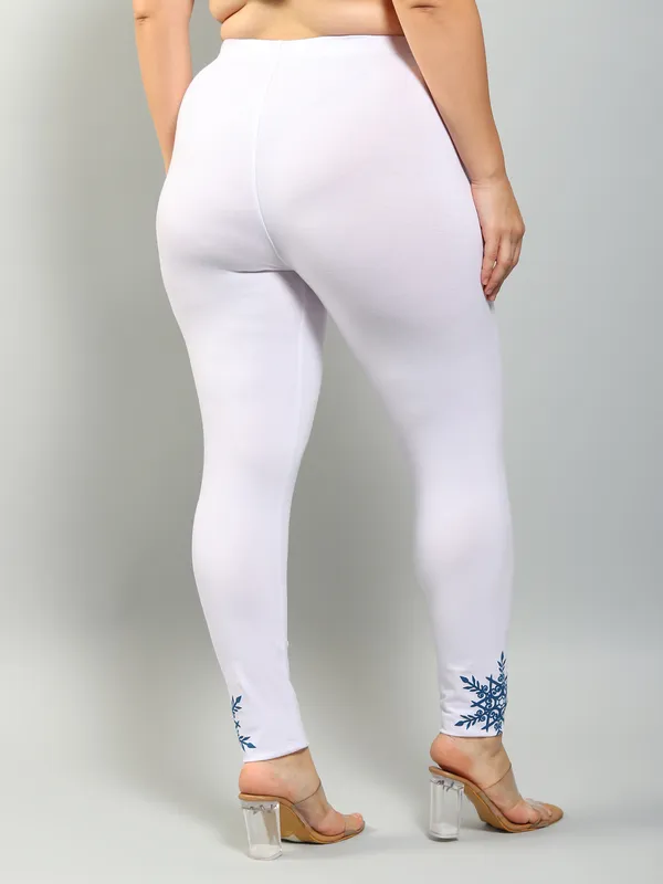 White_Solid_Plus_Size_Ankle_Length_Ethnic_Wear_Legging_For_Women