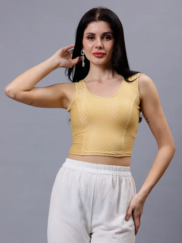 Skin_Plus_Size_Sleeveless_Blouse_For_Women